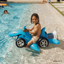 Load image into Gallery viewer, FUNBOY x Hot Wheels Kids Sharkruiser ™ Float w/ Water Squirter
